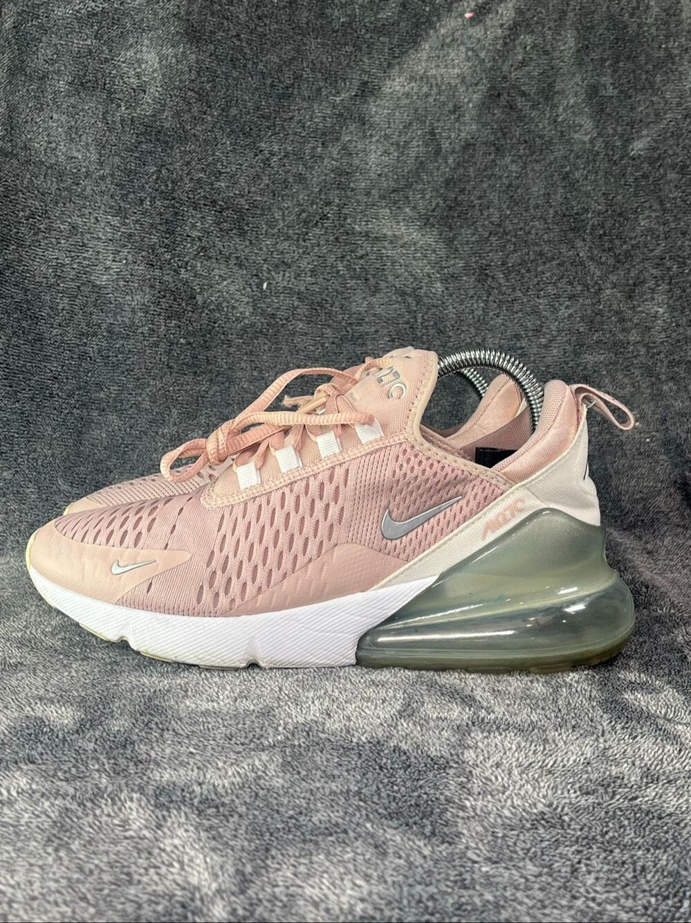 Nike Air Max 270 Women's Size 8.5 Pink Oxford Metallic Silver
